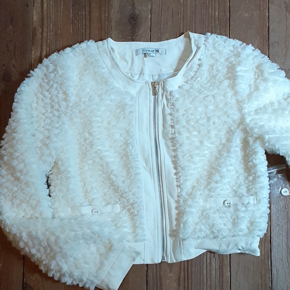Forever 21 Fuzzy Crop Jacket NWOT